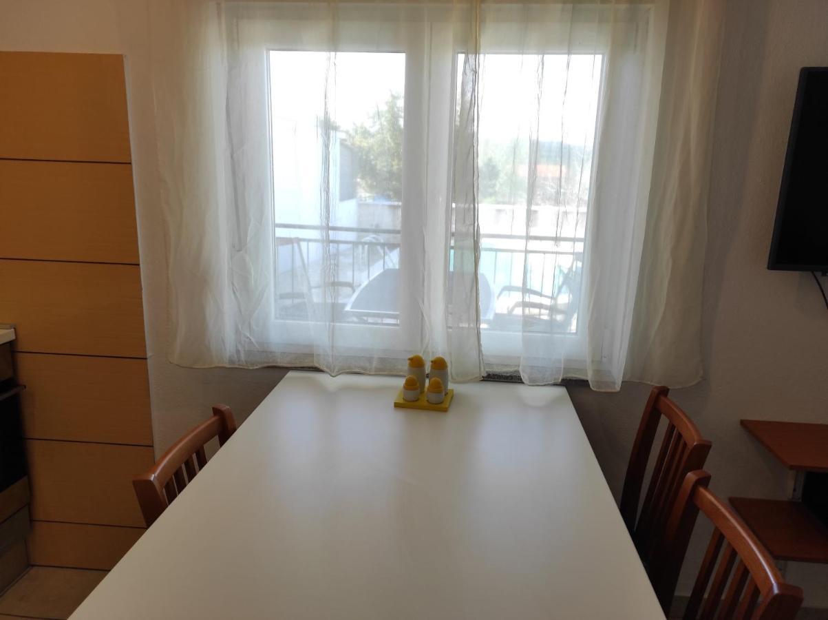 Apartment Joy II シベニク エクステリア 写真